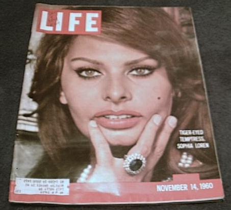 Kim du Toit has offered his opinion that Sophia Loren is smoking hot